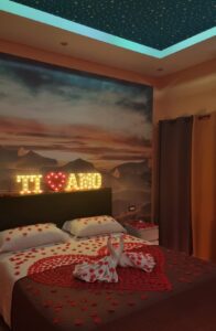 hotel proibitito decorated rooms (7)