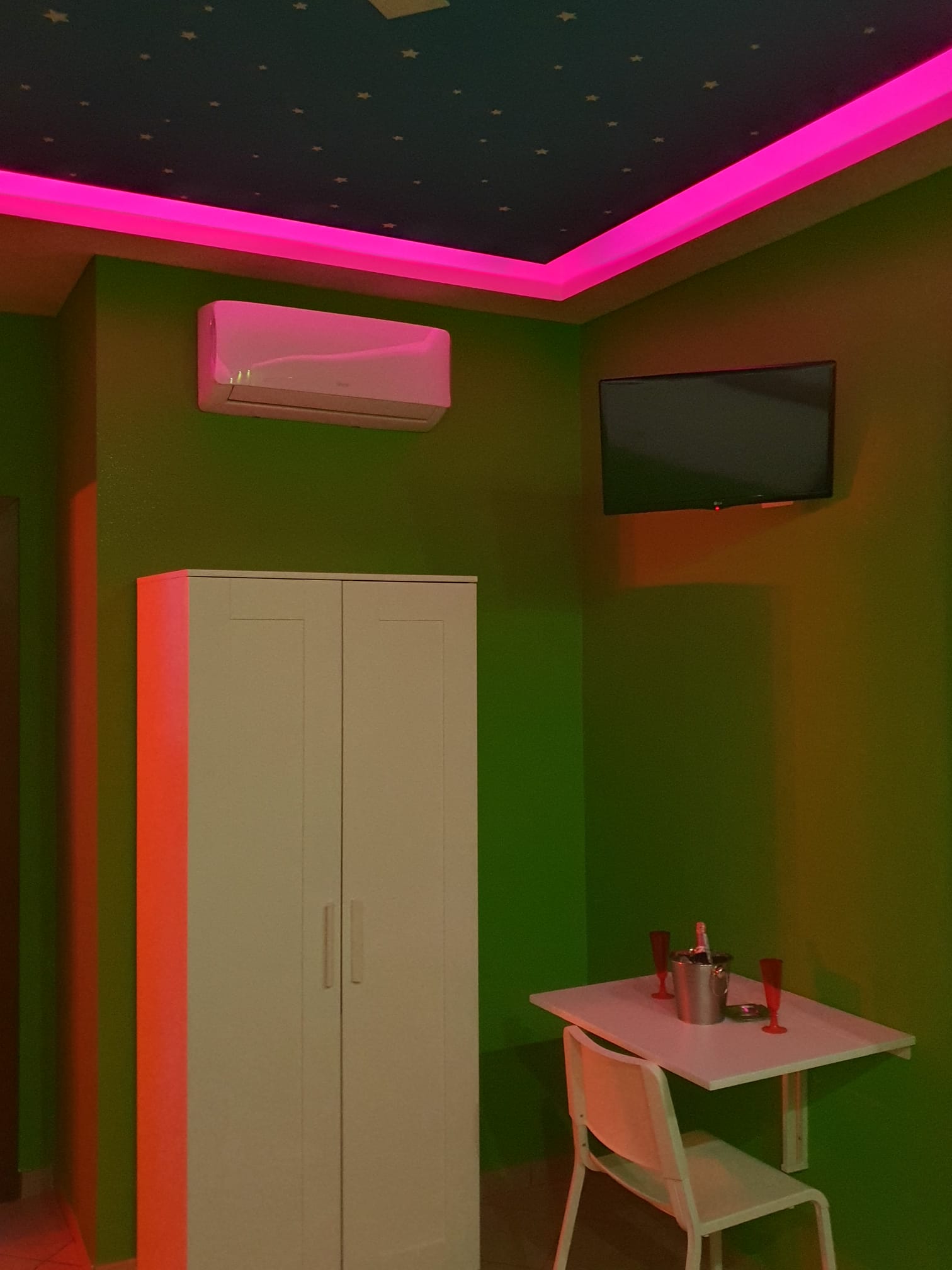hotel proibito rooms (34)