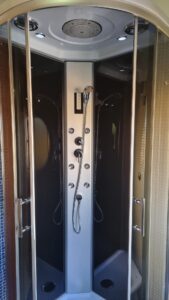 hotel proibito washrooms (2)